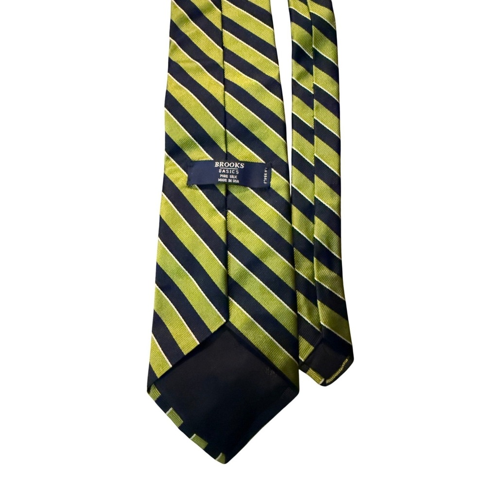 Brooks Brothers Basics Mens Silk Tie Green Navy Blue White Striped Made in USA